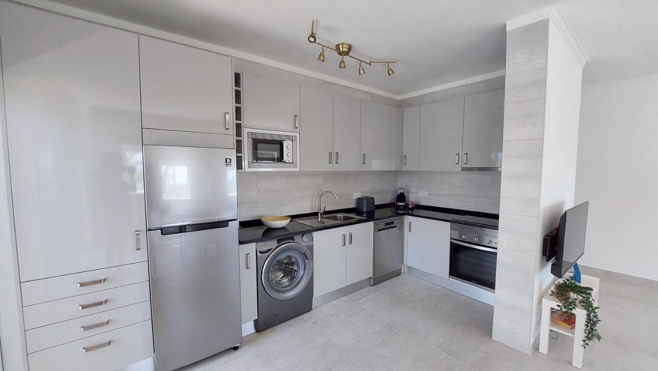 Apartamento Kelyfos Beach By Feriascomsol Quarteira Zewnętrze zdjęcie