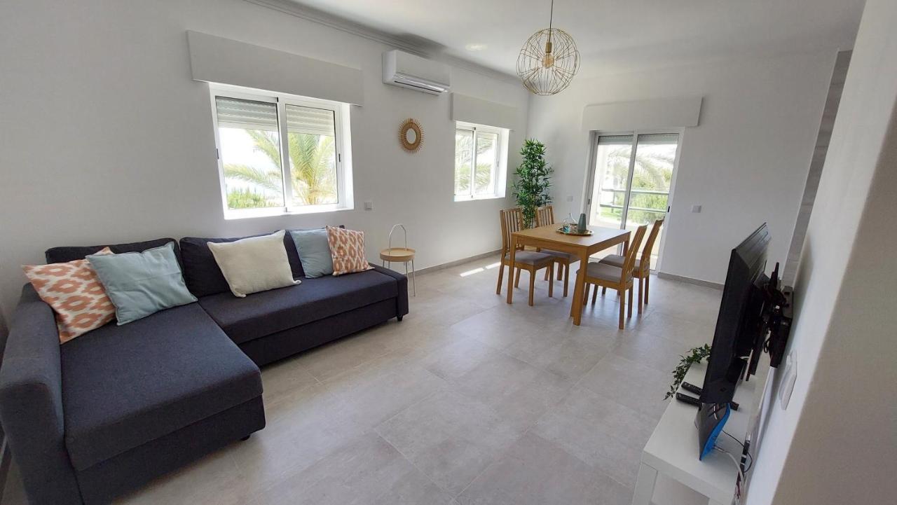 Apartamento Kelyfos Beach By Feriascomsol Quarteira Zewnętrze zdjęcie